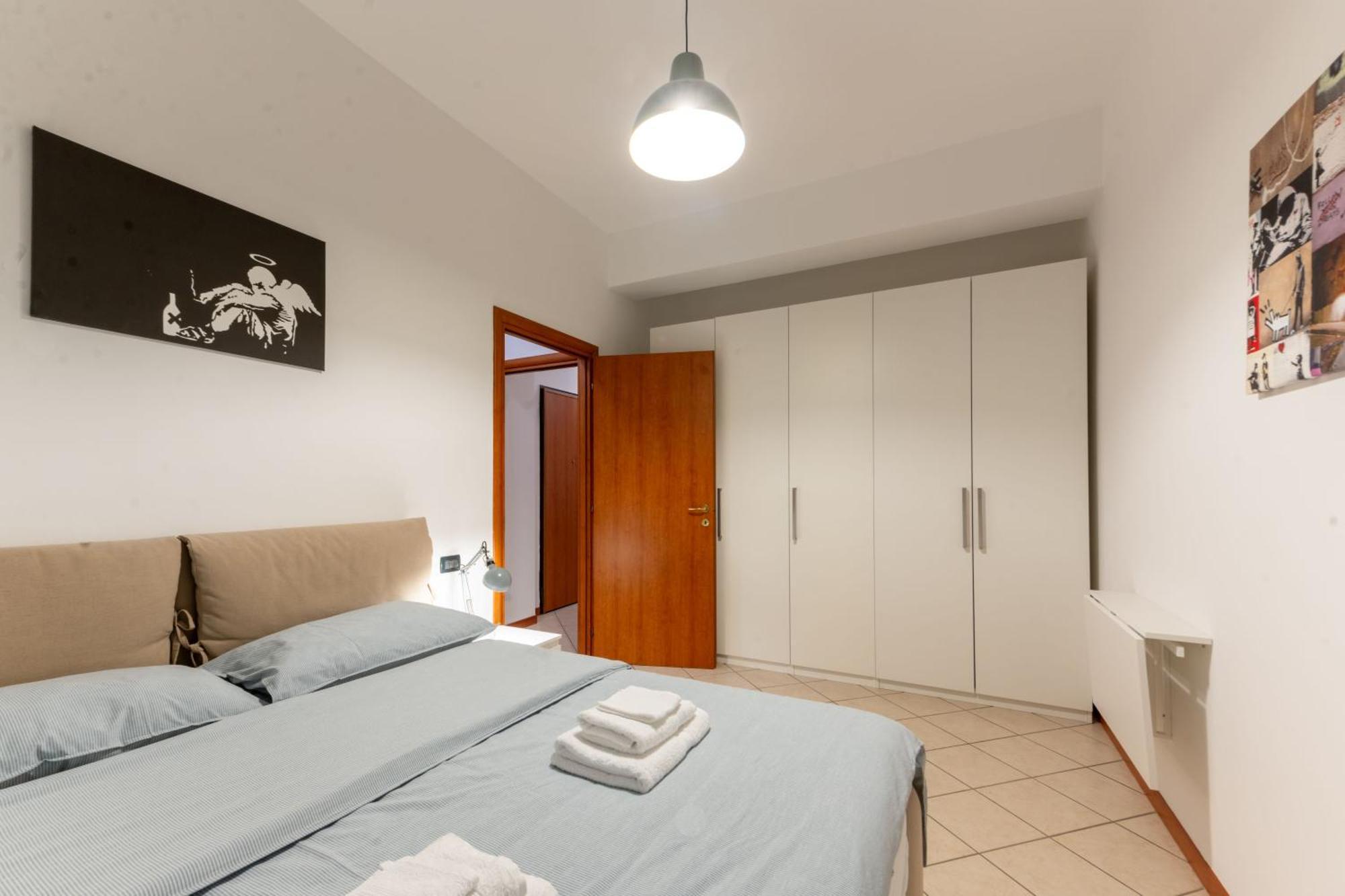 Holiday Apartment - Brescia Centro - Parcheggio Privato Экстерьер фото