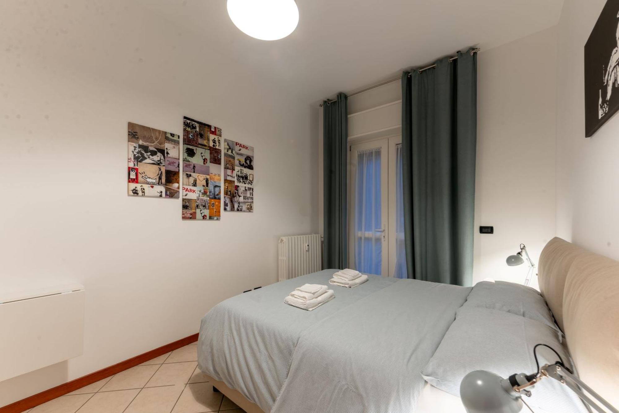 Holiday Apartment - Brescia Centro - Parcheggio Privato Экстерьер фото